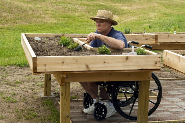 Behindertengerechter Gartenumbau